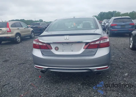 2017 Honda Accord Touring V6 из США, поврежденный, VIN 1HGCR3F98HA033961